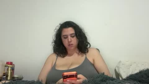 kitty3202 online show from 06-11-26, 02:33