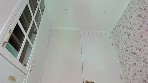sophie online show from 06-14-26, 03:03