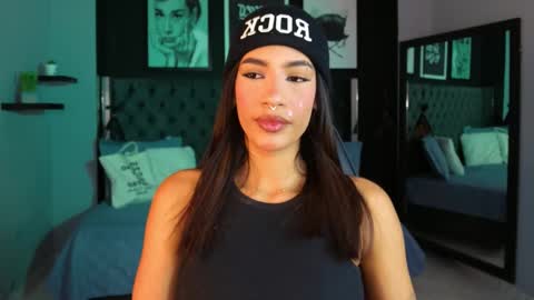 Kitty online show from 03-17-26, 11:46