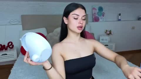 kitty_cut1ee_ online show from 05-28-26, 06:32