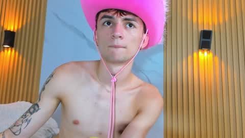 kitty_gill online show from 01-16-25, 05:01