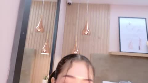 kitty_model online show from 05-02-26, 04:17