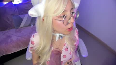 Kitty online show from 05-24-26, 03:22