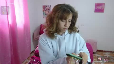Snapshot of kitty_seducction chatting on 07-05-26, 07:54 Aleja online show from 07-05-26, 07:54
