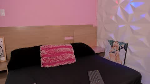 kitty online show from 06-22-26, 04:31