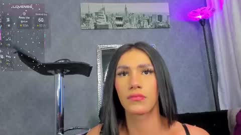 Snapshot of kitty_wichis chatting on 07-04-26, 06:08 Kendall Saray online show from 07-04-26, 06:08