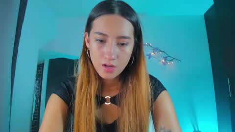 kitty online show from 03-12-26, 05:57