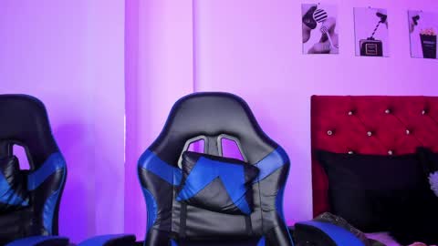 kitty online show from 04-06-26, 05:47