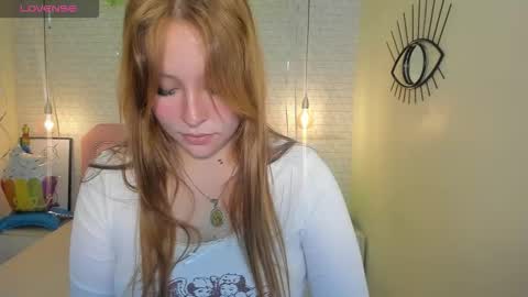  K I T T  Y  online show from 03-20-26, 01:38