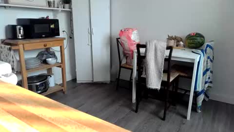Snapshot of kittyymaze chatting on 07-16-26, 12:22 Kittyymaze online show from 07-16-26, 12:22