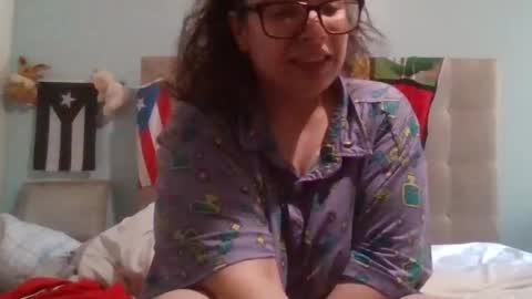 kivs19 online show from 06-29-26, 04:07