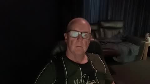 kiwi240759 online show from 03-25-26, 12:16