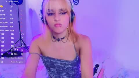 Lizeth online show from 12-15-24, 11:31