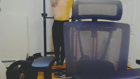 kjei189009 online show from 03-12-25, 01:14