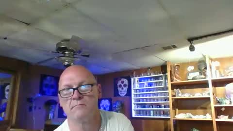 Snapshot of kleeeen chatting on 05-07-26, 10:53 MrKleeen online show from 05-07-26, 10:53