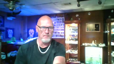 Snapshot of kleeeen chatting on 06-23-26, 06:55 MrKleeen online show from 06-23-26, 06:55