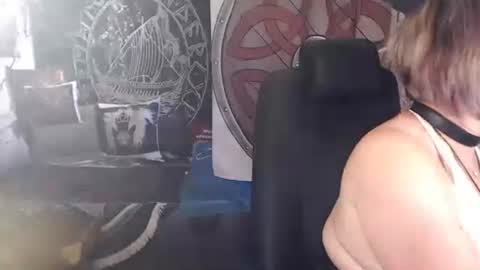 Snapshot of kleiner_teufel chatting on 06-09-26, 03:34 Michelle online show from 06-09-26, 03:34