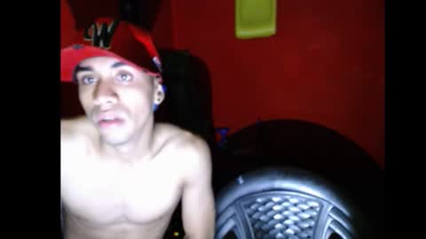 kloeandjersi online show from 12-15-25, 03:22