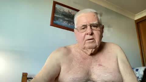 Aussiedude online show from 06-22-26, 05:37