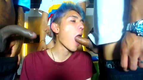 Snapshot of kobayaske chatting on 03-07-26, 02:25 kobayaske online show from 03-07-26, 02:25