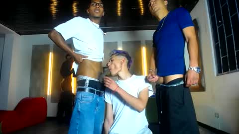 Snapshot of kobayaske chatting on 03-12-26, 04:13 kobayaske online show from 03-12-26, 04:13