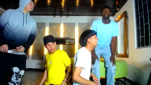 Snapshot of kobayaske chatting on 03-28-26, 09:25 kobayaske online show from 03-28-26, 09:25