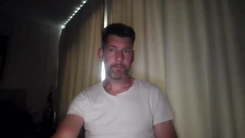 Snapshot of kobelalakers2423 chatting on 07-02-26, 07:42 kobelalakers2423 online show from 07-02-26, 07:42