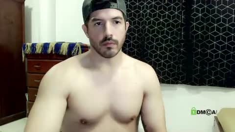 kolombianox online show from 06-19-26, 04:39