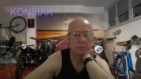 Komsiak online show from 06-23-26, 07:45