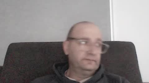 Snapshot of konsty17 chatting on 08-02-26, 11:14 konsty17 online show from 08-02-26, 11:14