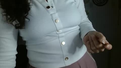 Karoll online show from 04-21-26, 01:42