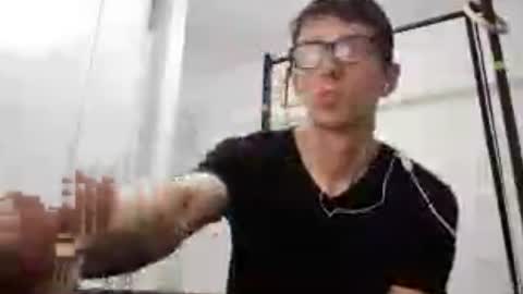 Facu online show from 06-15-26, 05:31
