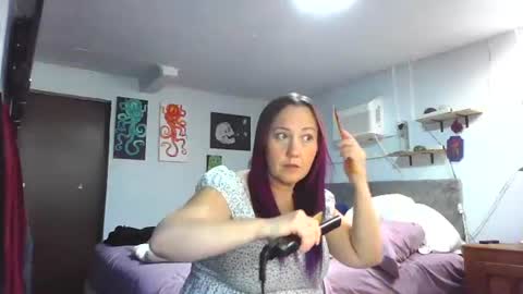 Snapshot of kreamyk420 chatting on 07-18-26, 04:11 kreamyk420 online show from 07-18-26, 04:11