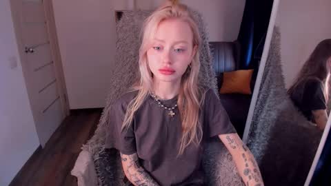 Snapshot of kris_grant chatting on 02-06-26, 10:29 kris_grant online show from 02-06-26, 10:29