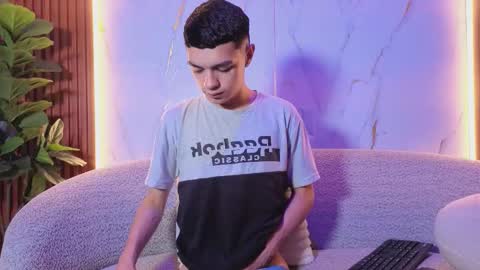 criss online show from 11-27-25, 07:49