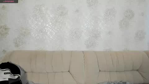 krisdoeill online show from 05-07-26, 02:06