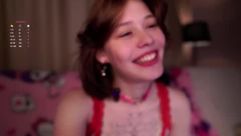 Sarah online show from 10-11-25, 01:27