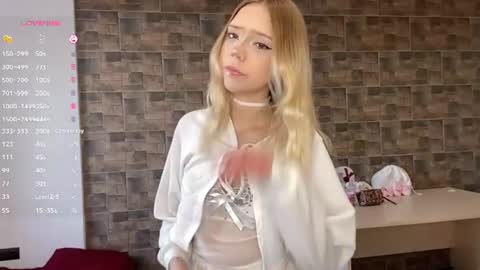 Alisa online show from 06-11-26, 04:16