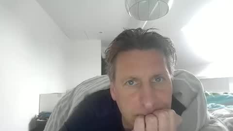 kristof8504 online show from 01-12-26, 10:09