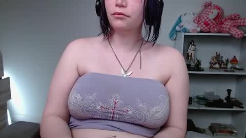 Krystal Syx online show from 04-17-26, 07:06