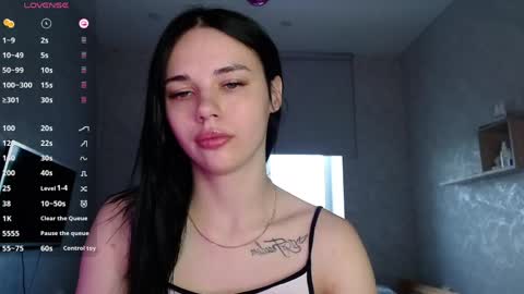 Ksenia online show from 05-25-26, 12:22