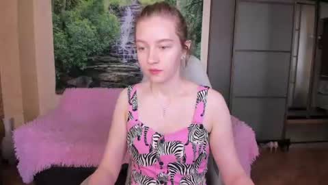 Snapshot of ksuhesa chatting on 07-10-26, 03:44 ksuhesa online show from 07-10-26, 03:44