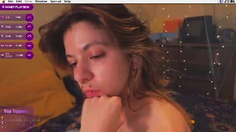 Snapshot of kuntboyzworld chatting on 07-10-26, 09:06 Krypto hethey online show from 07-10-26, 09:06