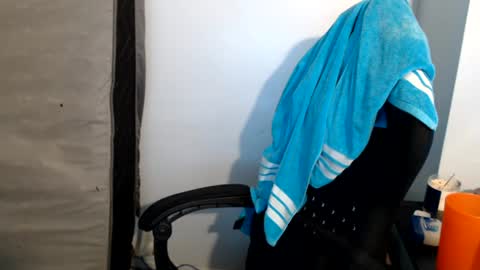 kwonder78 online show from 08-04-26, 04:04