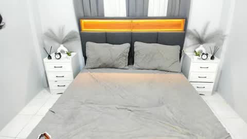 kylie_cums online show from 11-08-25, 06:18