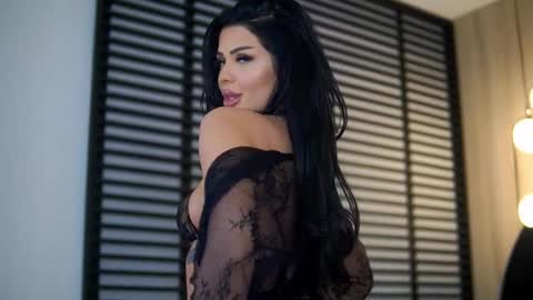 Kylie online show from 03-06-26, 09:00