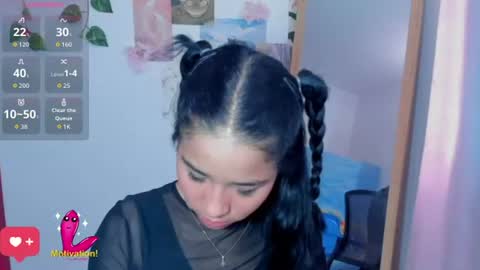 Snapshot of kyomi_beth chatting on 06-15-26, 01:24 kyomi online show from 06-15-26, 01:24