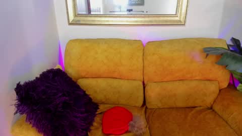 Snapshot of kyomi_chang chatting on 05-06-26, 01:05 Kyomi online show from 05-06-26, 01:05