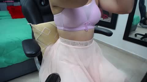 Kyra online show from 03-02-26, 12:01