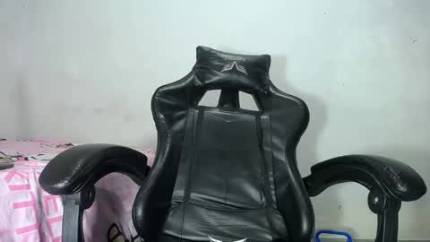kyrasmith146749 online show from 06-04-26, 02:12